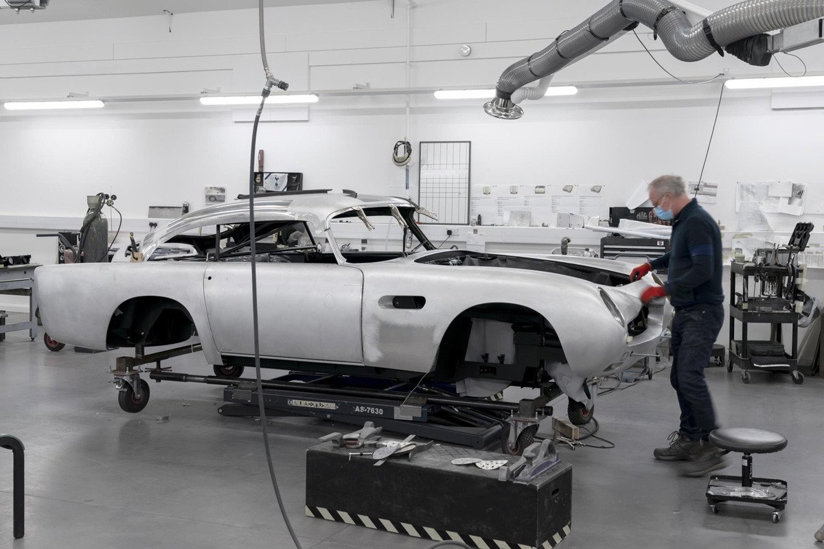 Aston Martin vuelve a fabricar el DB5 55 años después