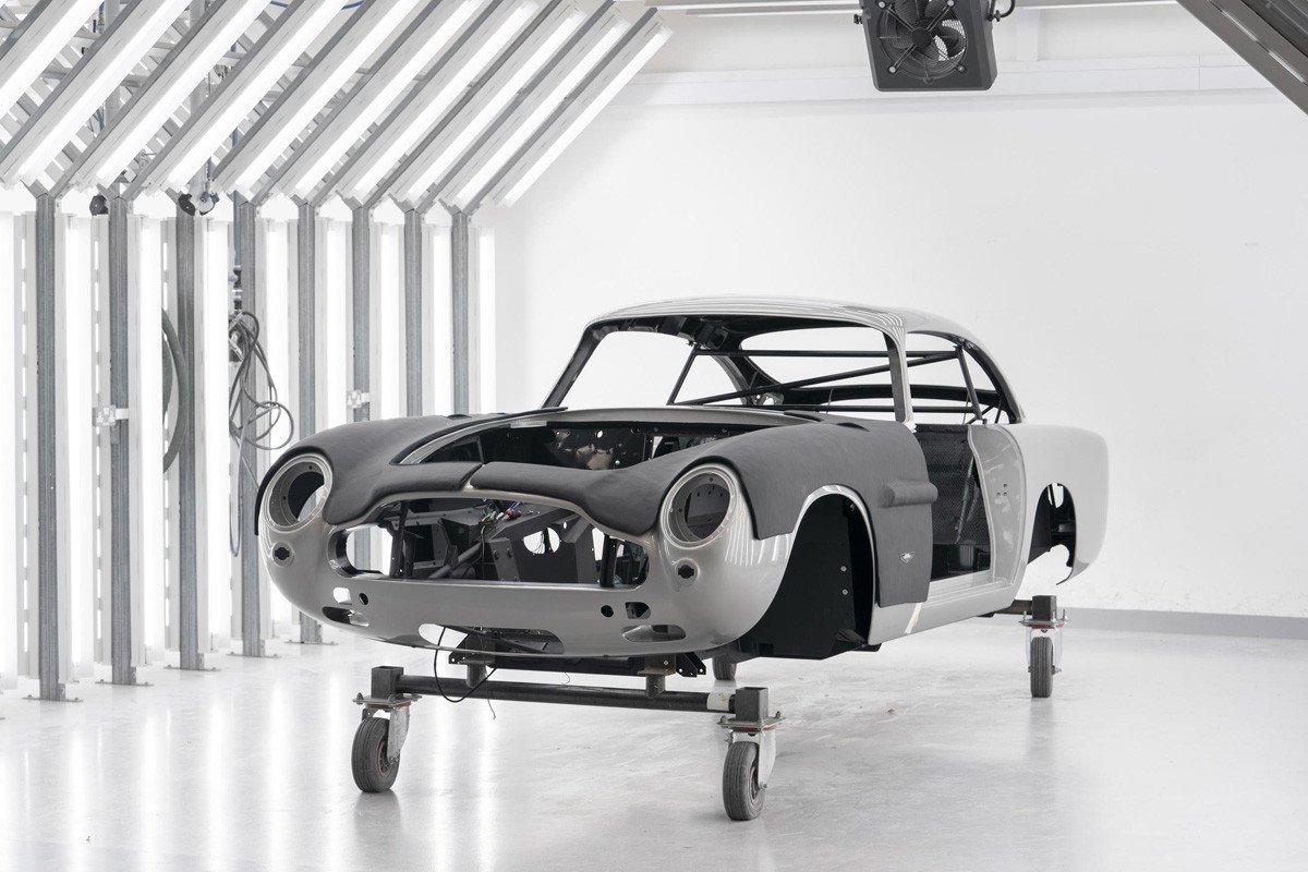 Aston Martin vuelve a fabricar el DB5 55 años después