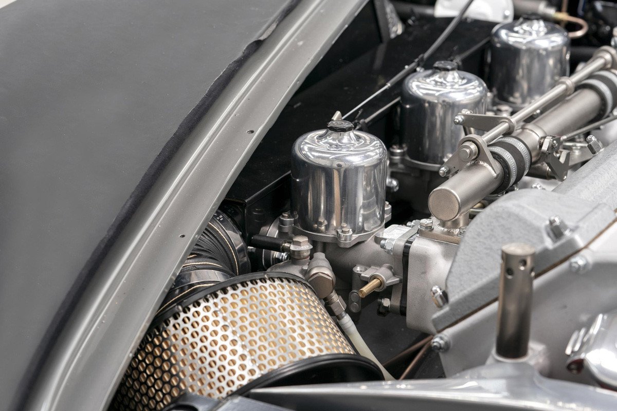 Aston Martin vuelve a fabricar el DB5 55 años después