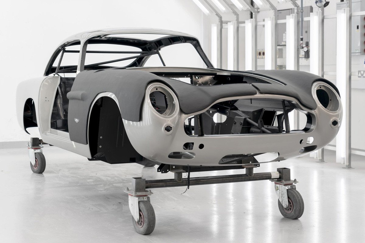 Aston Martin vuelve a fabricar el DB5 55 años después