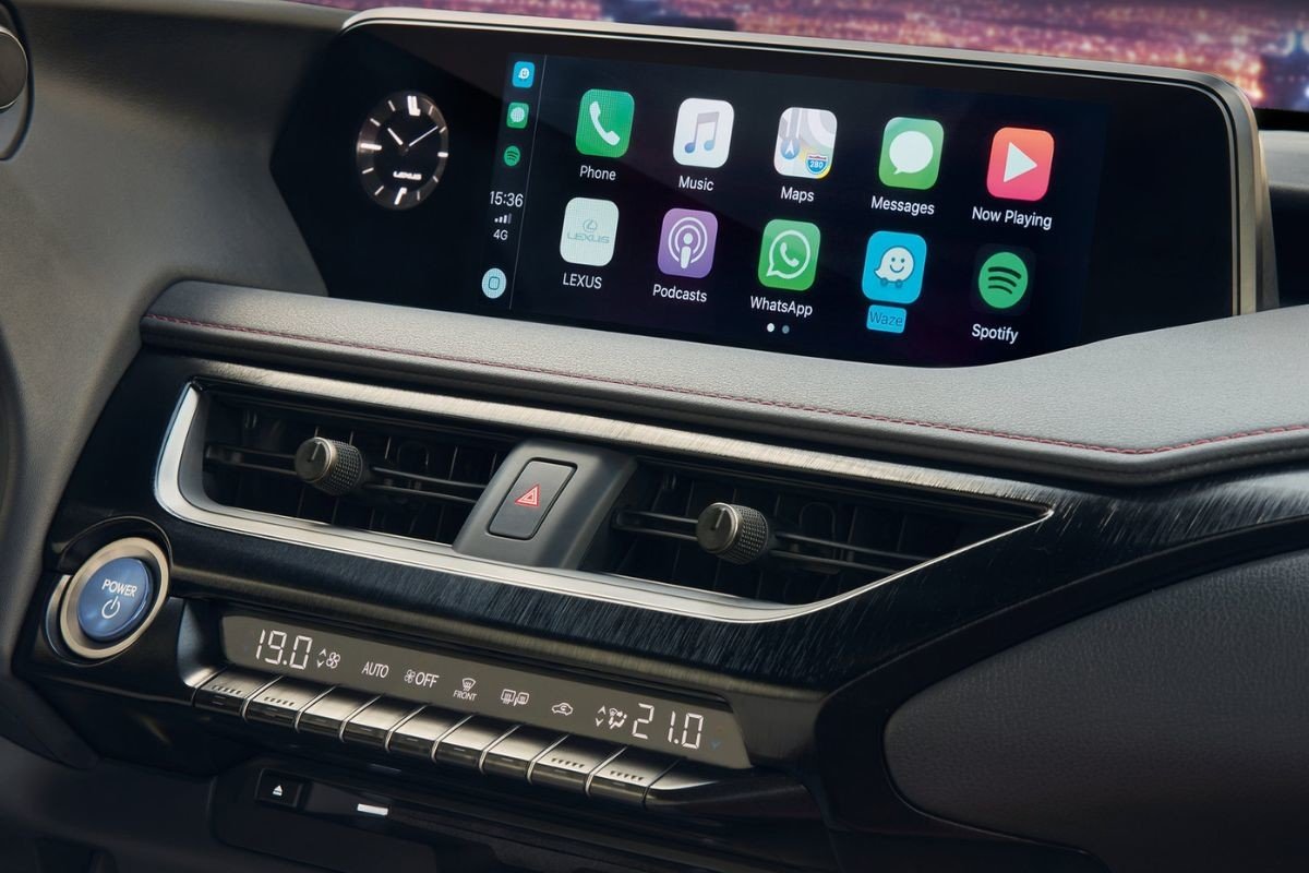 Instalar una pantalla táctil en tu coche