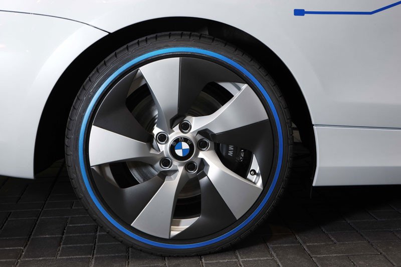 BMW Concept ActiveE: Un Serie 1 para enchufar