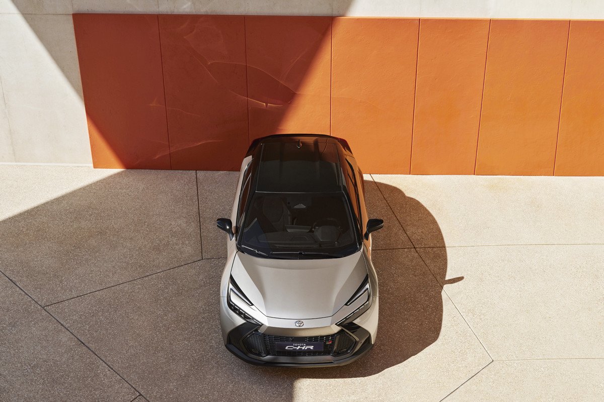 Se presenta la segunda generación del Toyota C-HR, que vuelve a ser revolucionaria