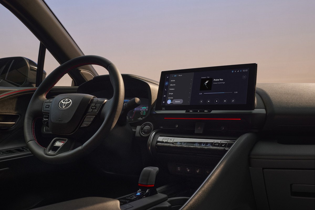Se presenta la segunda generación del Toyota C-HR, que vuelve a ser revolucionaria