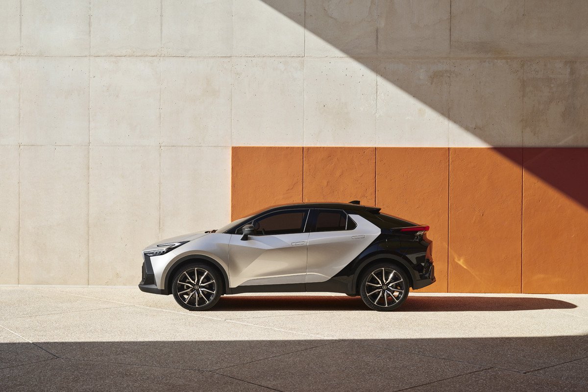 Se presenta la segunda generación del Toyota C-HR, que vuelve a ser revolucionaria