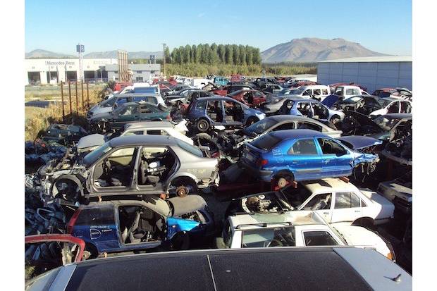 Plan de ayuda a la compra de coche: 2000 euros si entregas un coche viejo
