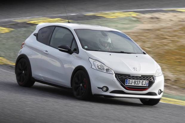 Prueba: Peugeot 208 GTi 30th, el auténtico heredero del 205 GTI