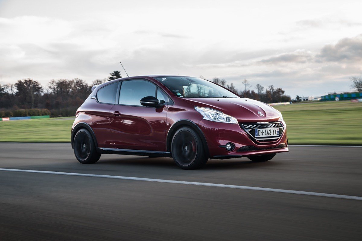 Prueba: Peugeot 208 GTi 30th, el auténtico heredero del 205 GTI
