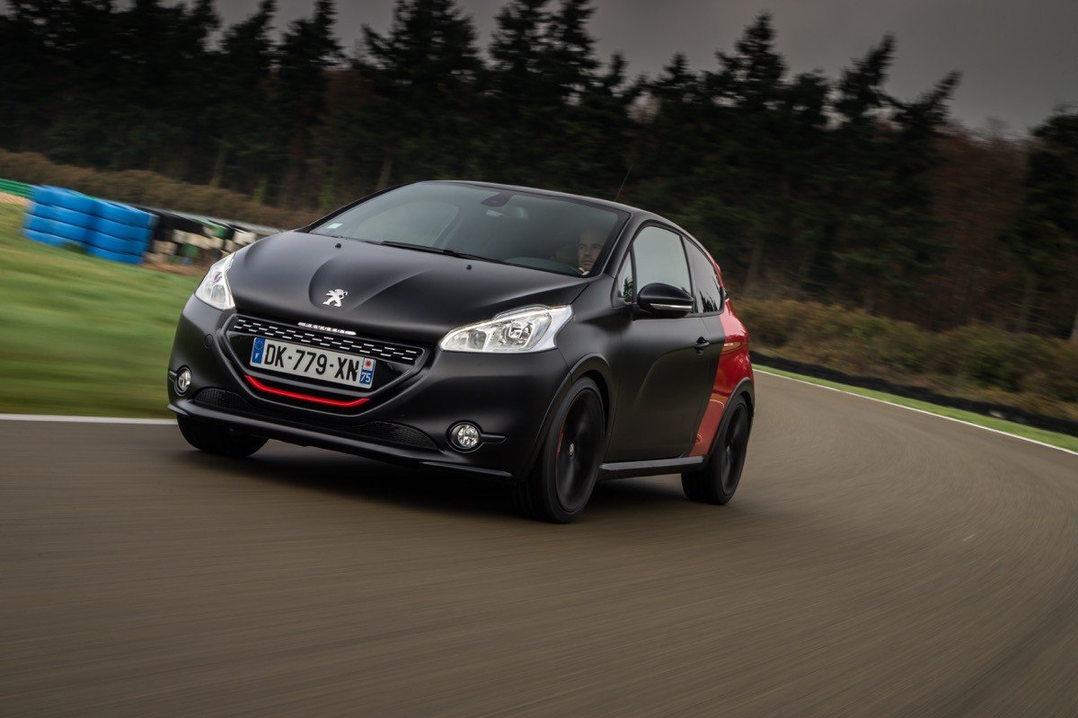 Prueba: Peugeot 208 GTi 30th, el auténtico heredero del 205 GTI