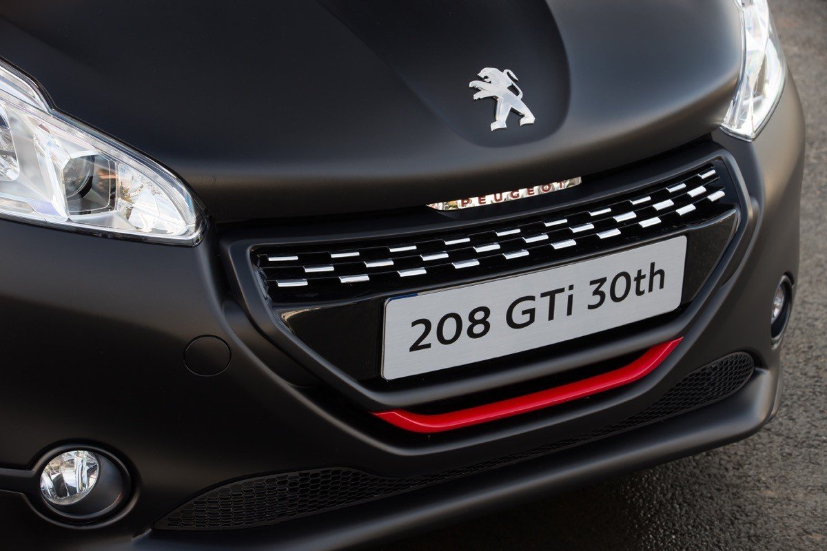 Prueba: Peugeot 208 GTi 30th, el auténtico heredero del 205 GTI