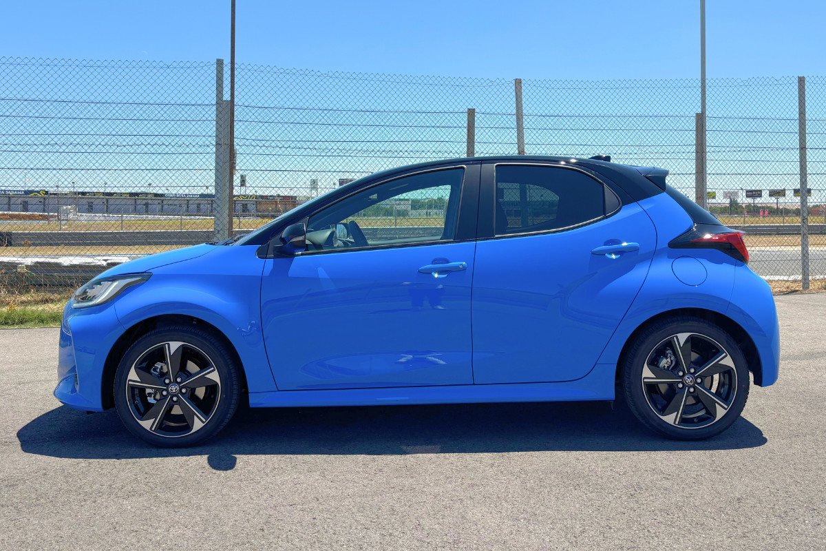 Toyota Yaris 130H