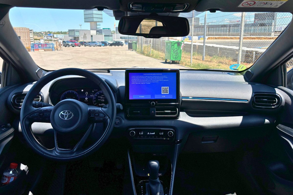 Toyota Yaris 130H