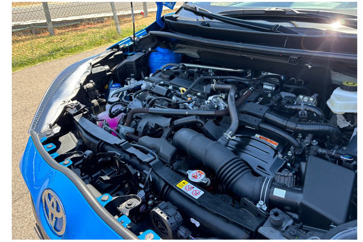 Toyota Yaris 130H