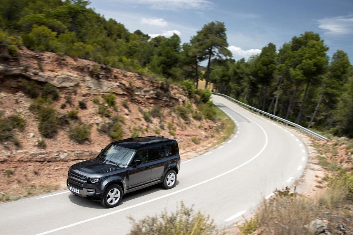 Prueba Land Rover Defender D300: fotos, consumos y opinión