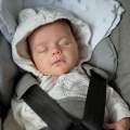 Qué llevar para viajar en coche con un bebé: consejos para un trayecto seguro y cómodo