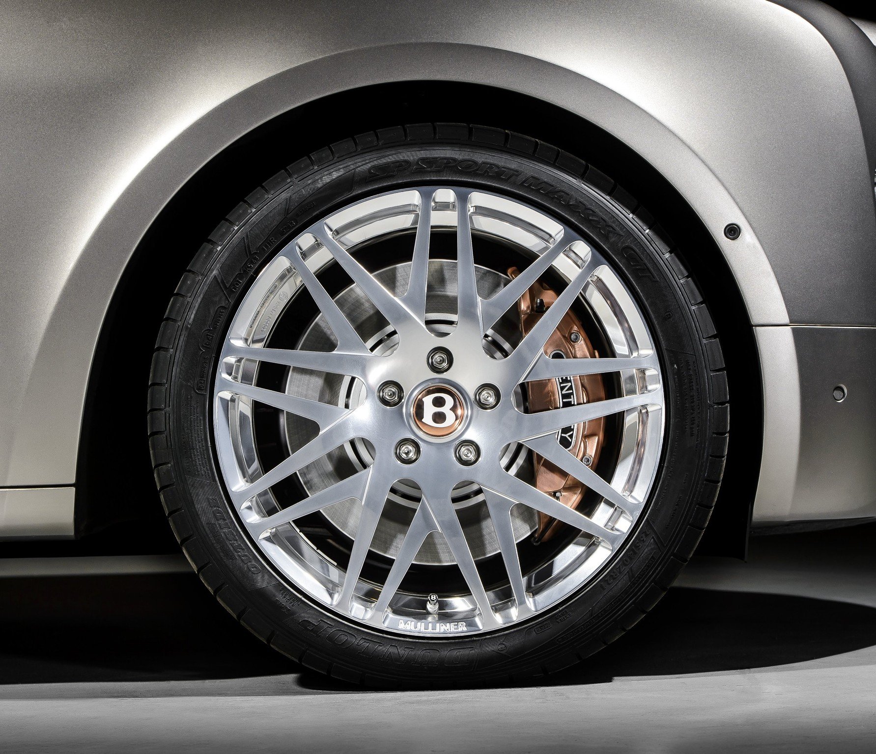 Bentley se apunta a la tecnología híbrida enchufable