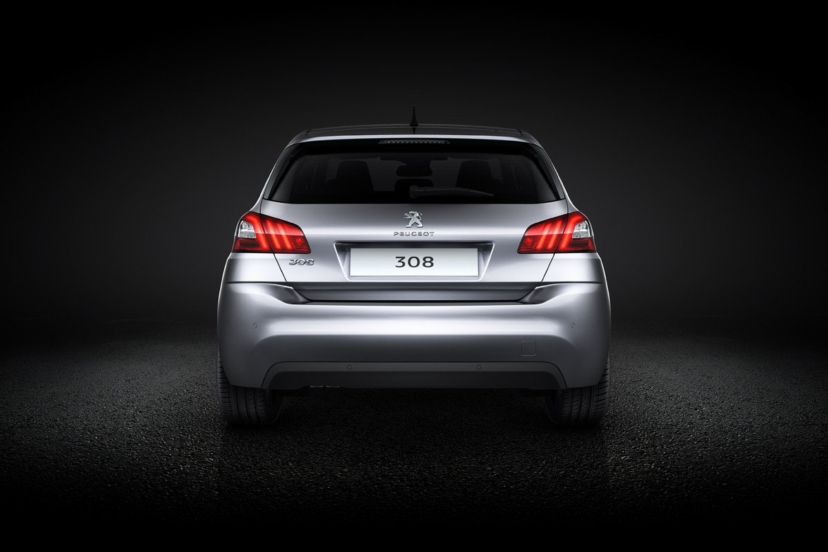 El nuevo Peugeot 308 llega con un objetivo: el Volkswagen Golf