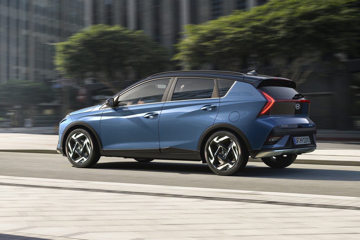 El Hyundai Bayon estrena diseño, que le acerca al último Kona