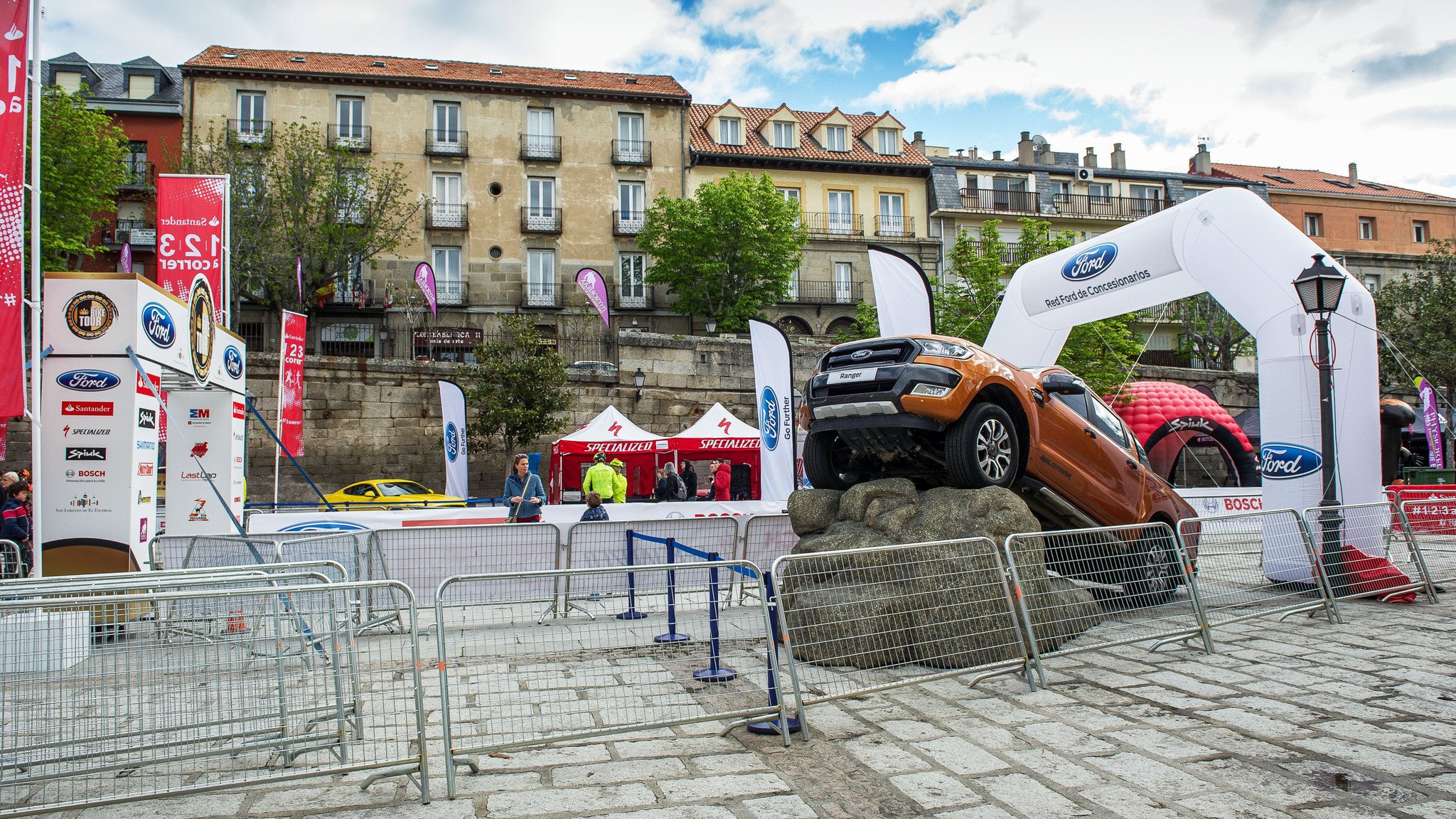 El nuevo Ford Ranger, Coche Oficial de la Imperial Bike Tour by Ford