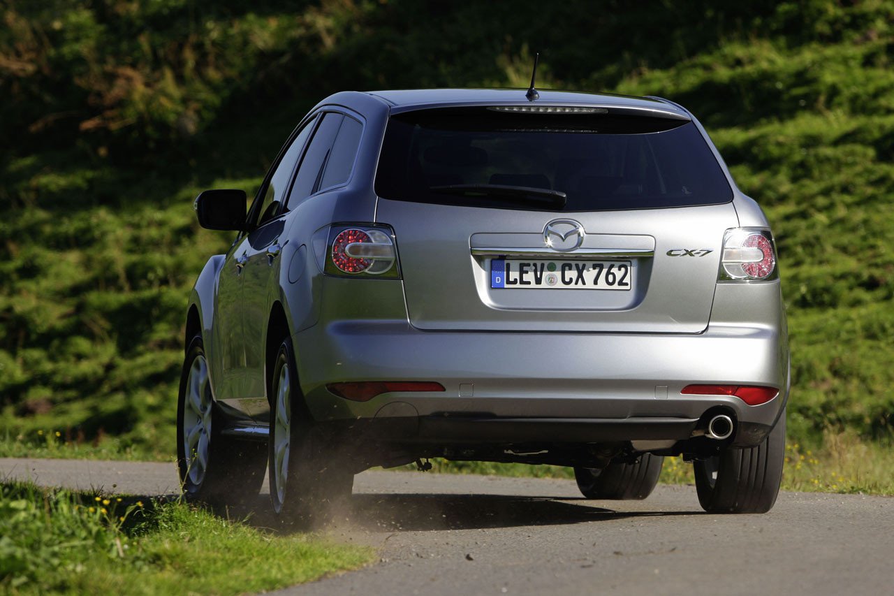 Mazda CX-7, remodelado y con versión diésel