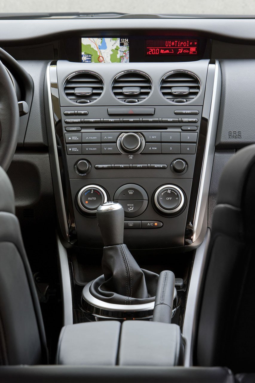 Mazda CX-7, remodelado y con versión diésel