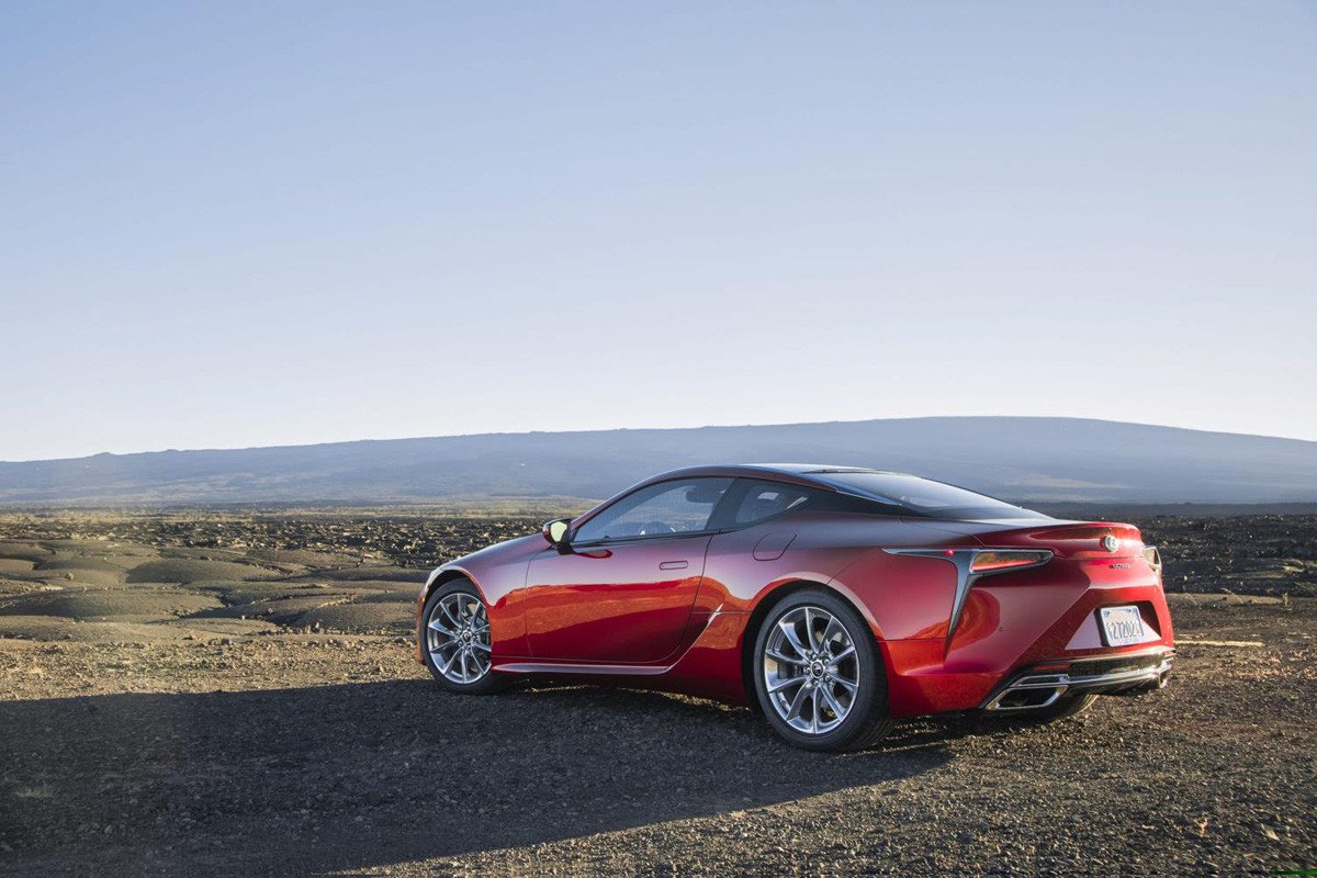Lexus LC Coupé: actualización para mejorar la dinámica y la multimedia