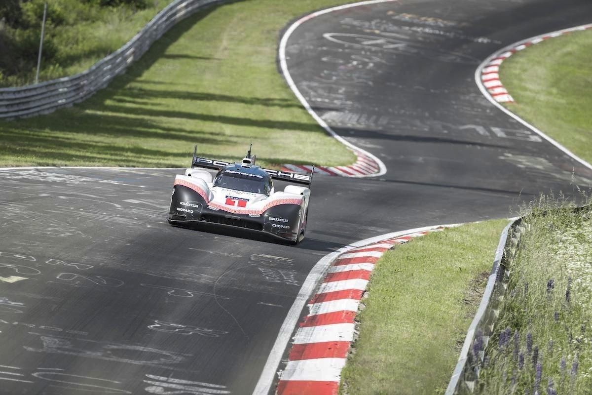 Vídeo: Porsche baja el récord de Nürburgring a 5'19