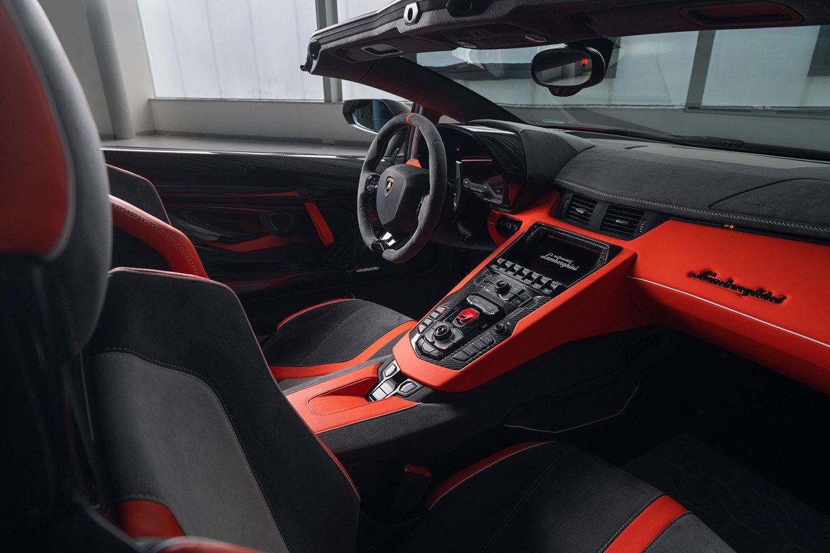 Nuevos Lamborghini Aventador SVJ 63 Roadster y Huracán EVO GT Celebration