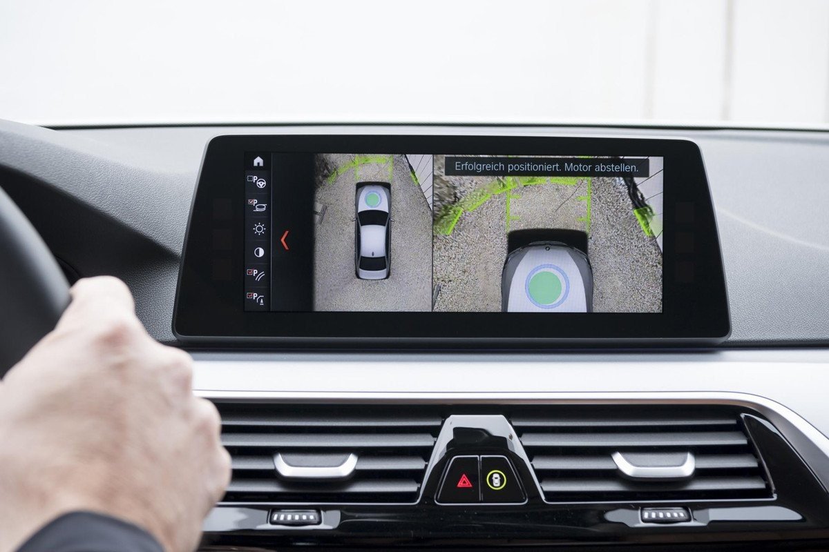 BMW Digital Charging Service, el primer cargador inalámbrico de BMW