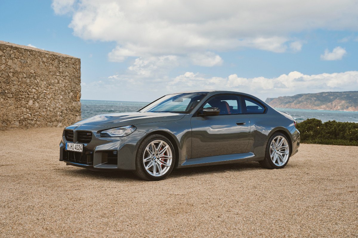 BMW M2 2024