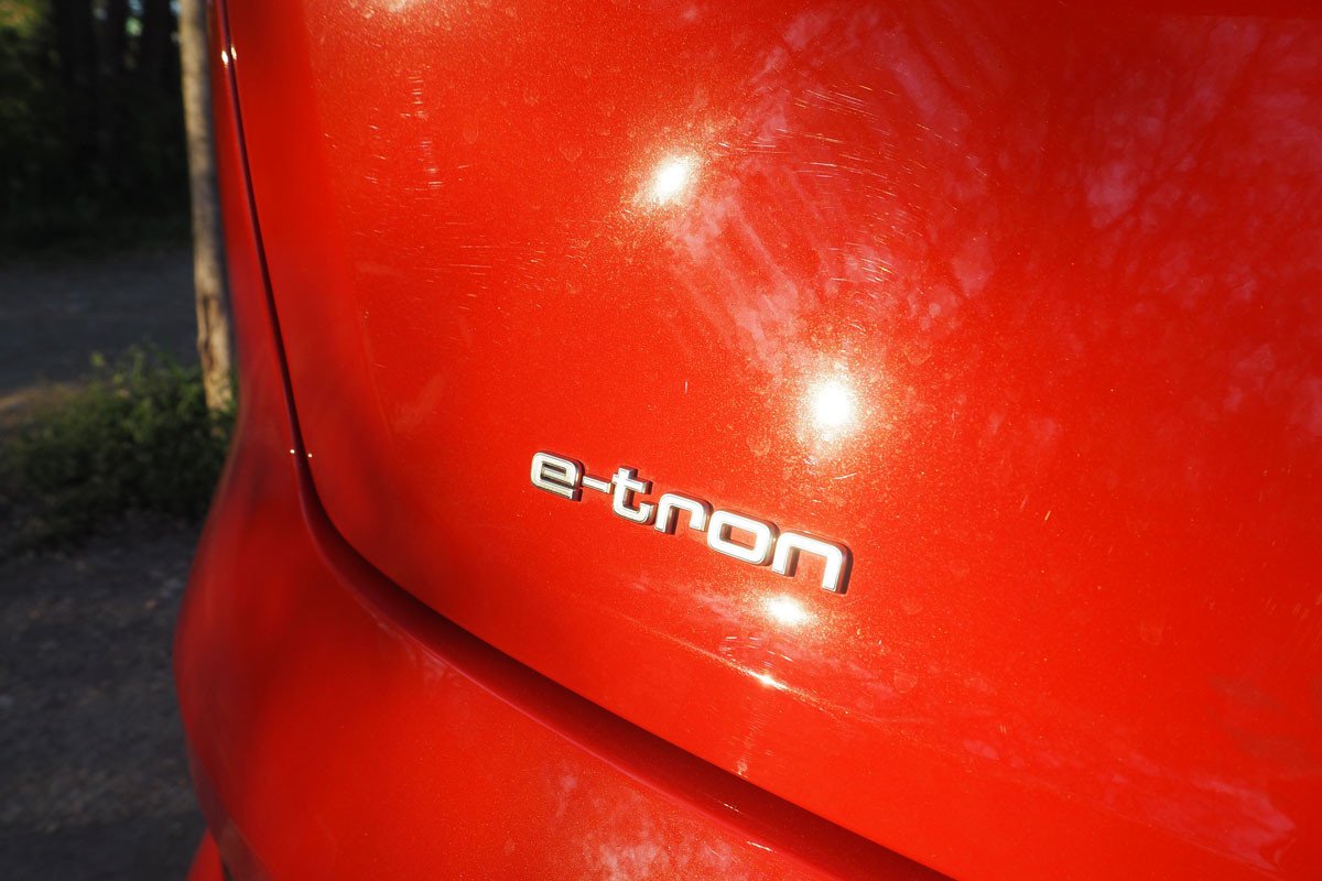 Prueba y opinión del Audi e-tron 50: analizamos su comportamiento y autonomía