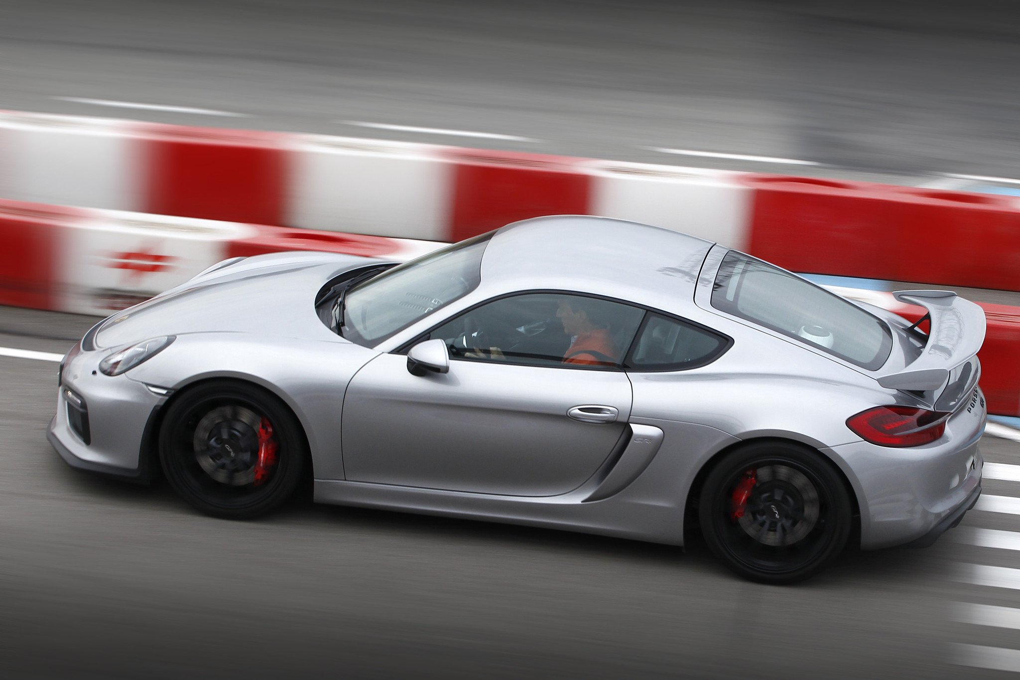 Prueba Porsche Cayman GT4, el mejor rival del 911