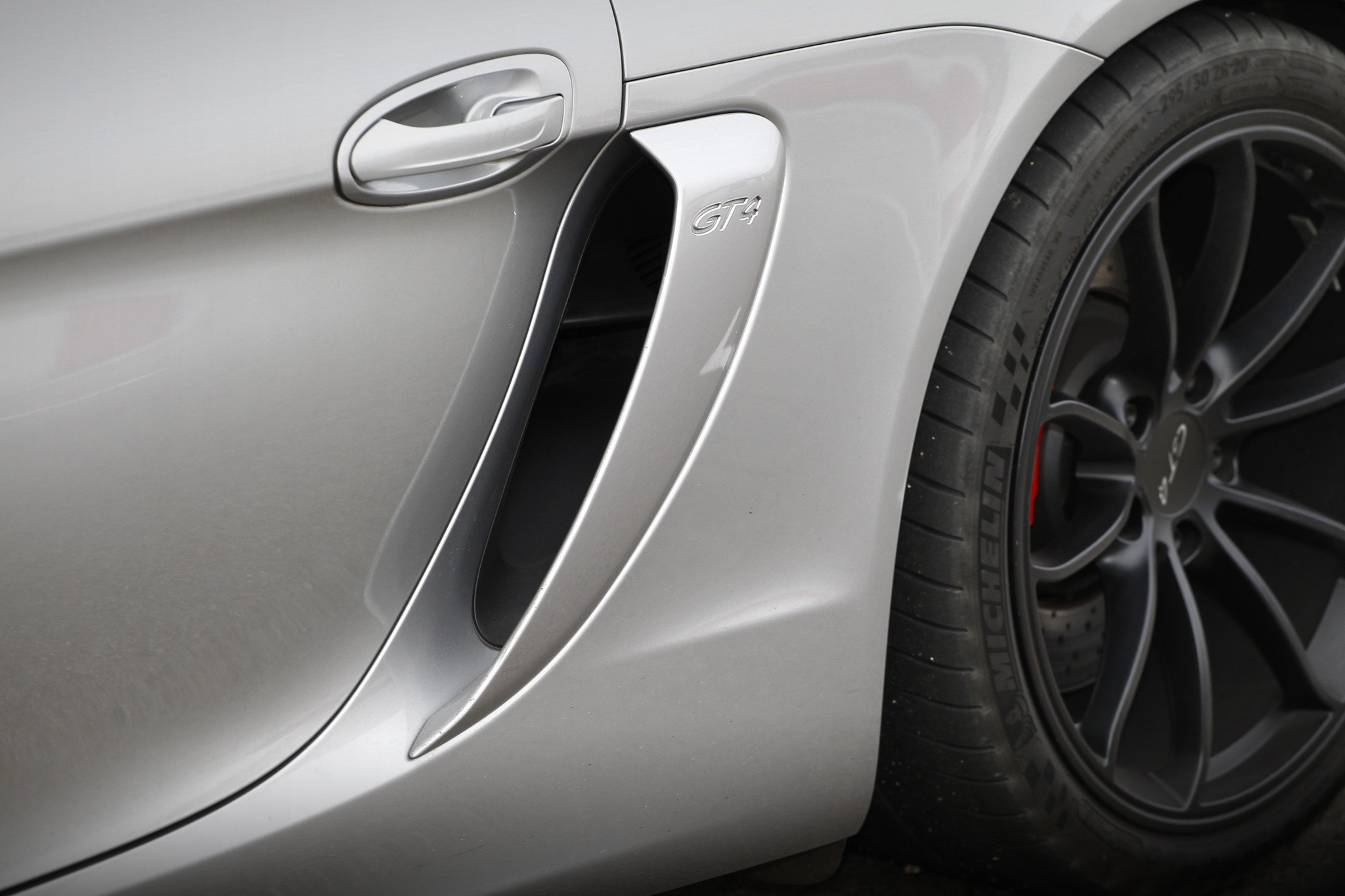 Prueba Porsche Cayman GT4, el mejor rival del 911