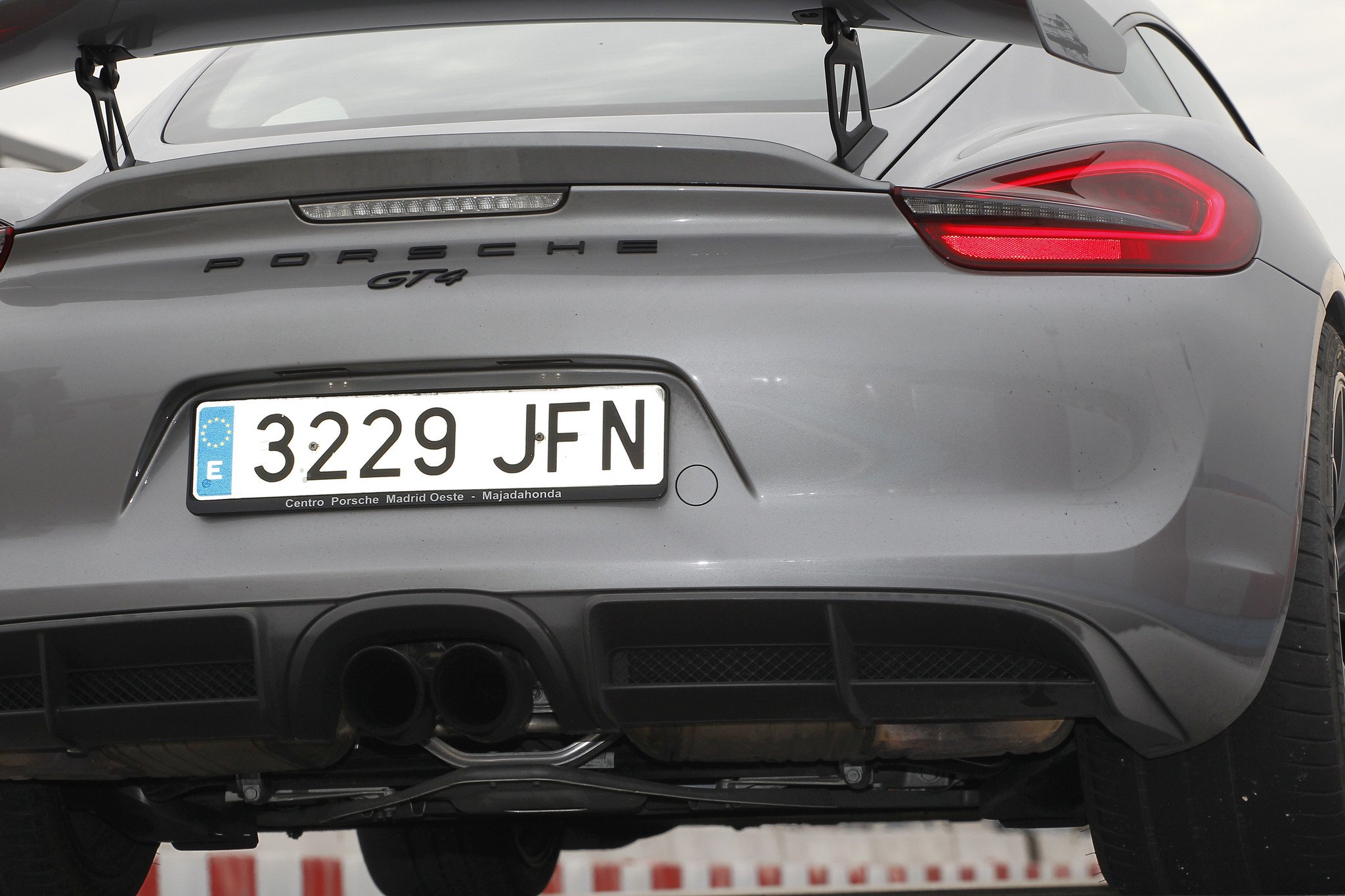 Prueba Porsche Cayman GT4, el mejor rival del 911