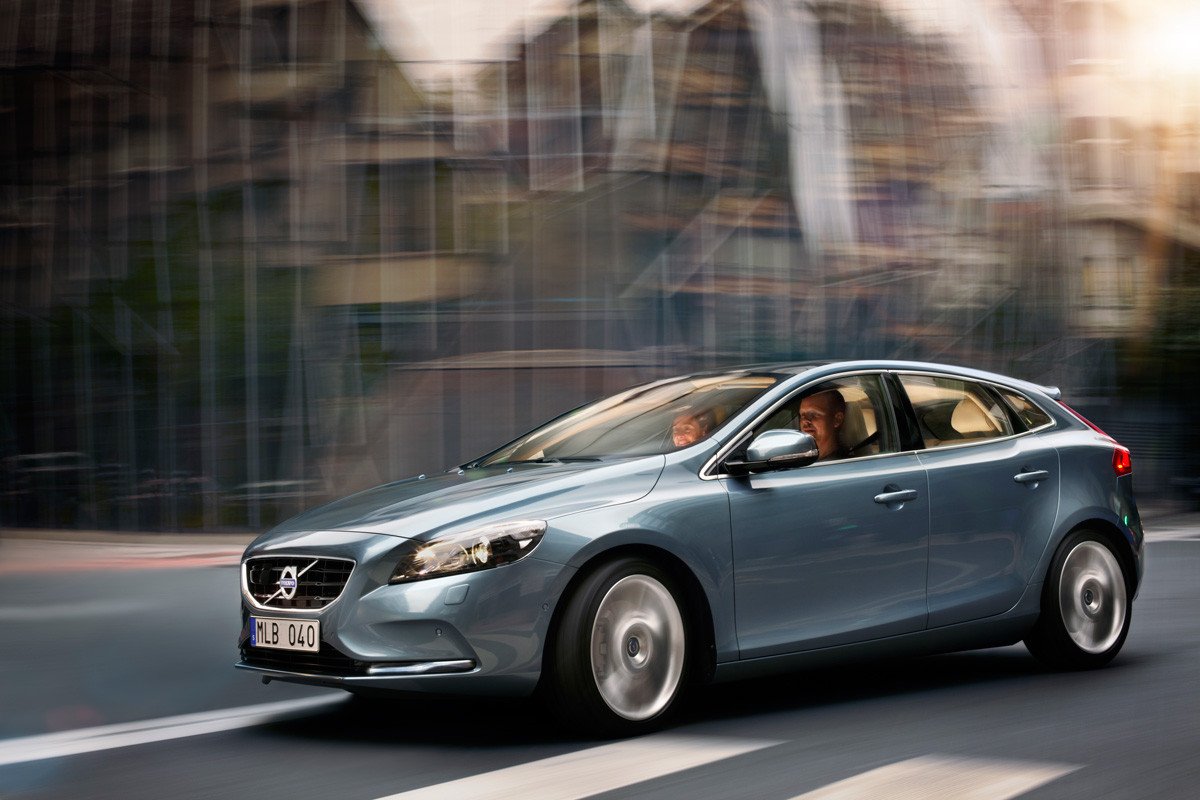 El airbag de peatones de Volvo recibe un premio del NCAP