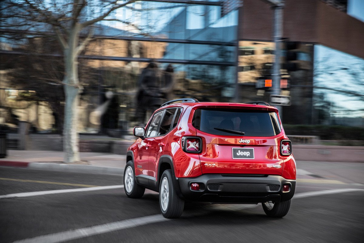 Jeep entra en el segmento de los SUV pequeños con el Renegade