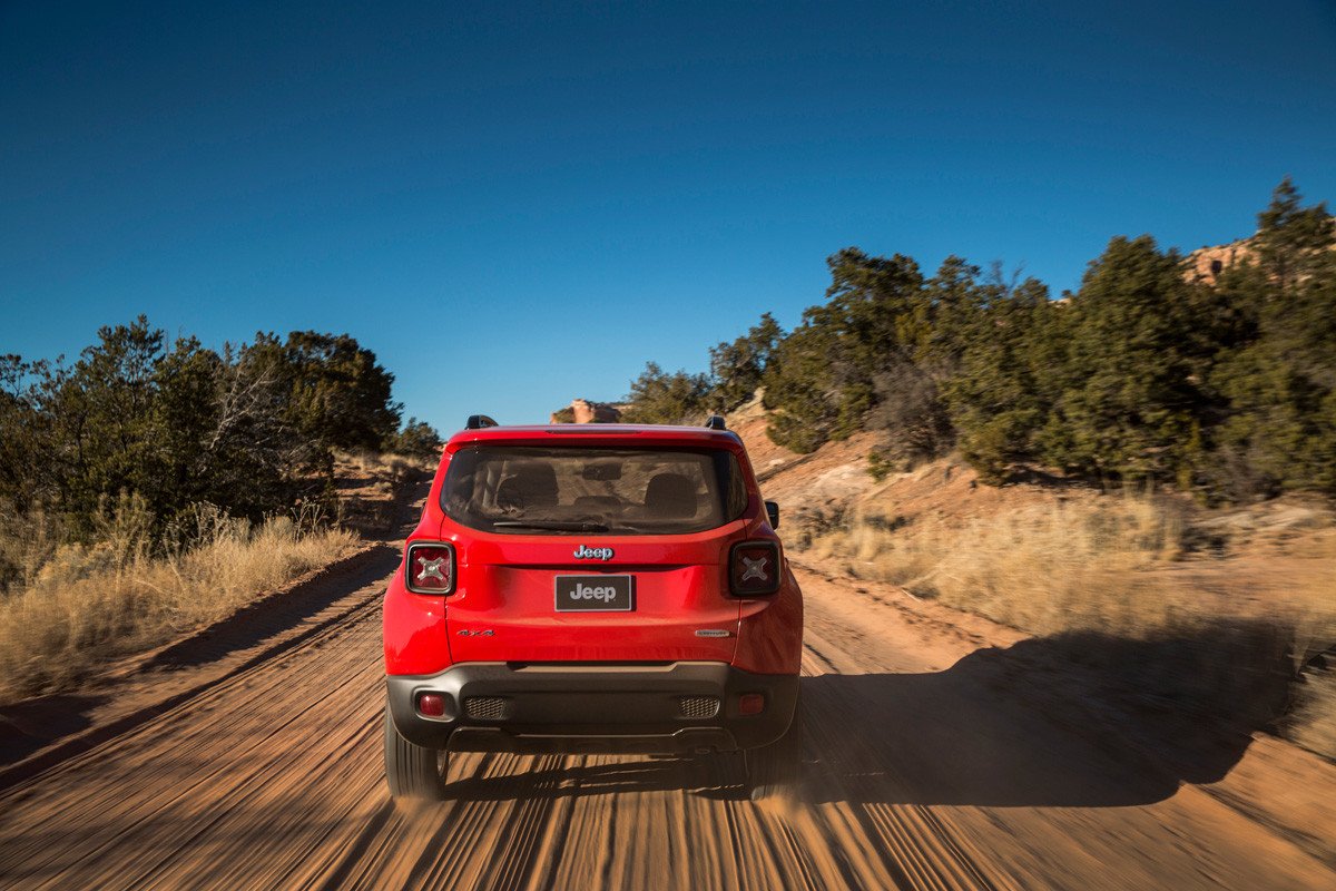 Jeep entra en el segmento de los SUV pequeños con el Renegade