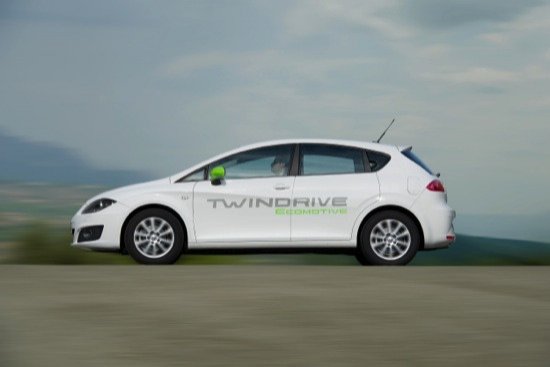 SEAT presenta un Altea eléctrico y un híbrido enchufable basado en el León