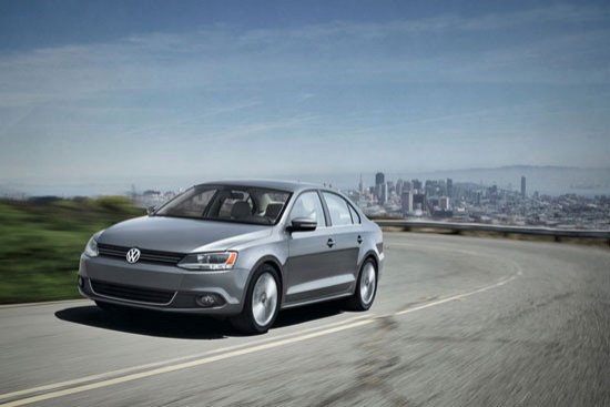 Volkswagen Jetta: la versión de 4 puertas del Golf, para 2011