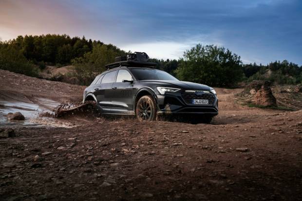 Audi Q8 e-tron Dakar, versión inspirada en el raid del desierto más importante del mundo