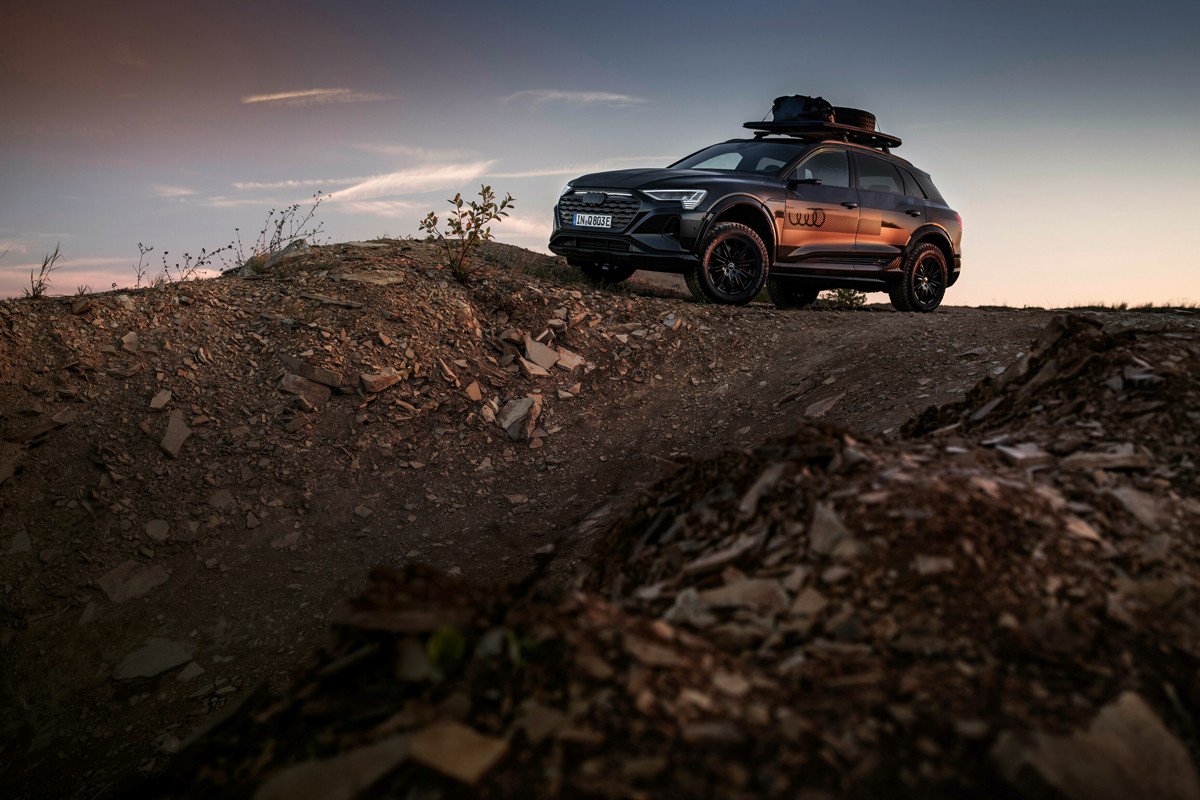Audi Q8 e-tron Dakar, versión inspirada en el raid del desierto más importante del mundo