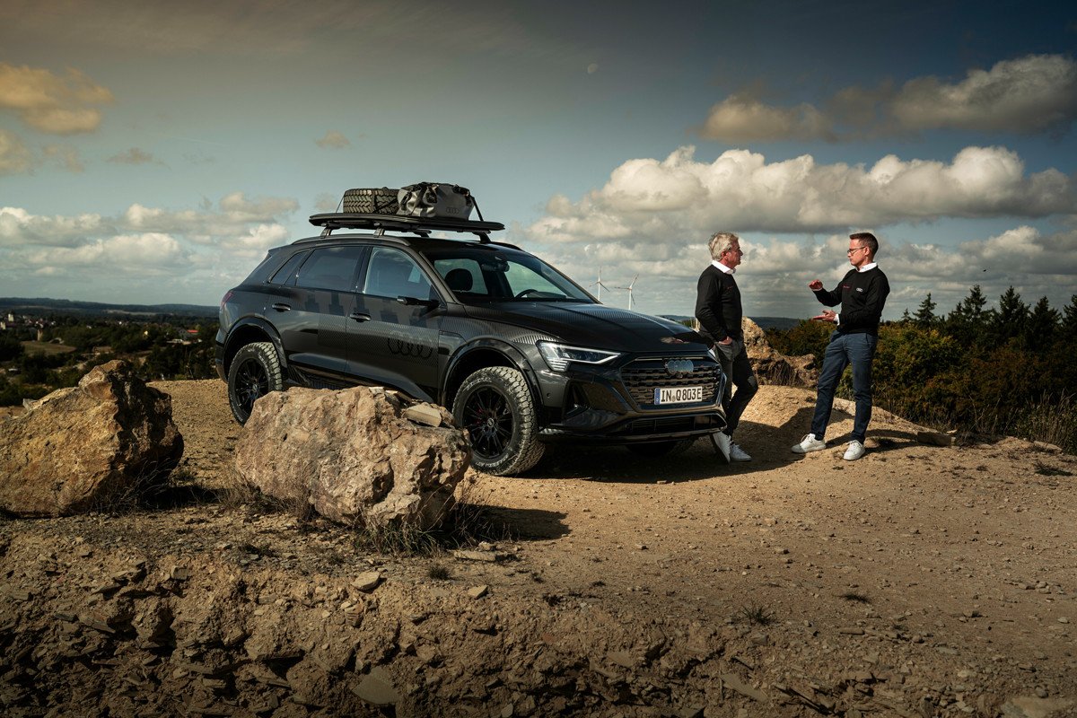 Audi Q8 e-tron Dakar