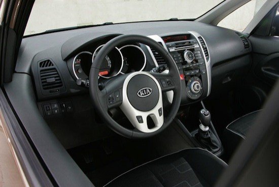 Nuevos coches: Kia Venga 2012 diesel y gasolina