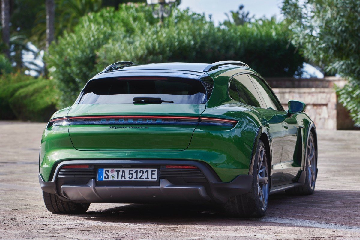 Nuevo Porsche Taycan Cross Turismo: el eléctrico más versátil