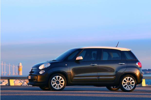 El Fiat 500 L crece con dos nuevos motores