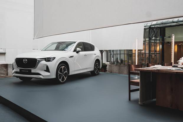 Primeras opiniones del Mazda CX-60, híbrido enchufable desde 50.268 euros