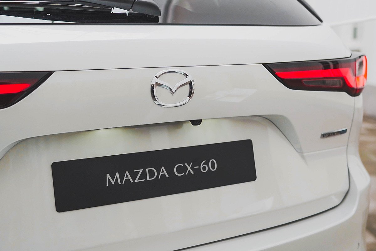 Primeras opiniones del Mazda CX-60, híbrido enchufable desde 50.268 euros