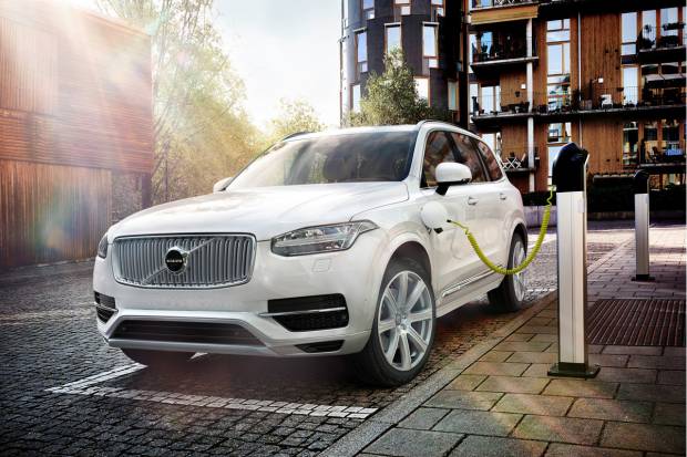 Volvo XC90 T8: ahora también con tecnología híbrida enchufable 