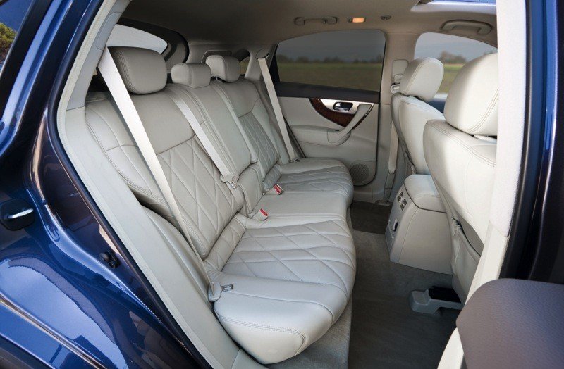 Infiniti FX 30d, prueba del SUV japonés rival del Porsche Cayenne