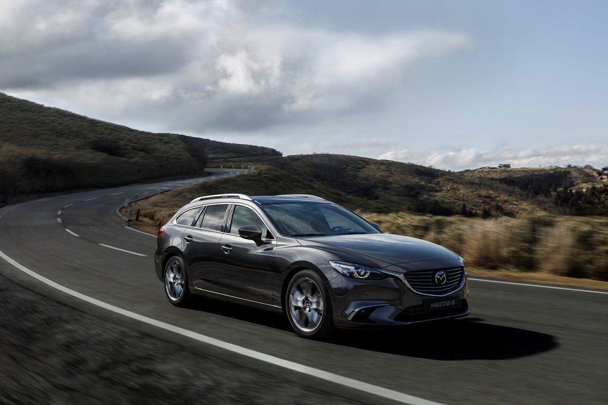 El Mazda 6 MY17 llegará en octubre con más equipamiento